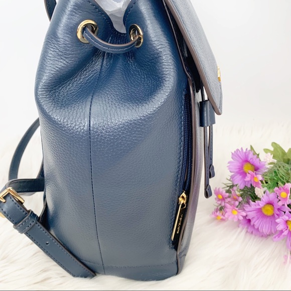 📌CLOSING SALE📌 Michael Kors Backpack 🎒 - Picture 7 of 7